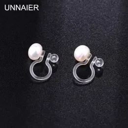 Ear Cuff Ear Cuff 1 Par Pearl Ear Clips för kvinnor. Nya smärtfritt plastharts koreanska öronklämmor utan hål. Örklämmor av hög kvalitet för kvinnor i sommardesign Y240326