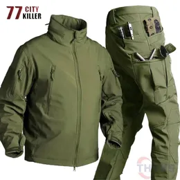 Vinterfleece Tactical Soft Shell Set Mens Outdoor Waterproof Multi-Pockets Shark Skin Jackets lastbyxor Militära kostymer Male 240314