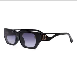Designer de moda D Letra da marca Sunglasses Sunglasses Dress Fashion Dress Up Opcional Opcional com sacolas de grife, veja a Dragonfly em colorido em fevereiro