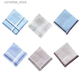 Handkerchiefs Fashionable Pocket Handle Gents Checked Hankies 17x17 inch Large Bandage High Absorbent Pocket Towel Y240326