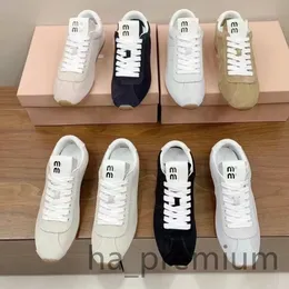 2024 Designer Womens Simple Casual Shoes Fashion Sports Flat Low Top MM Alphabet Beige Dark Blue Nude Light Green Platform Solid Sneakers Outdoor Shoes