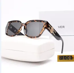 Designer de moda clássica tendência metal revestimento de cor 6 cores masculina e feminina Summer polarizada Medusa Sunglasses tendem a um excelente agente de atriz oito empregos