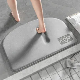 Mats Memory Foam Mat Massage matta Stora absorberande badrumsmattor Fotskrubberrum Set Summer Machine Wash Nonslip Mat för bad