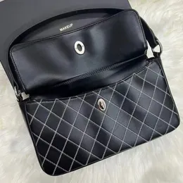 Silver stitching black baguette bag shoulder strap detachable suit underarm bag shoulder bag point exchange