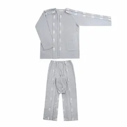 2 datorer/Set Hospital Top Pants Set Cardigan Patient Top Pants Set Fästband Lätt att bära män Hemskjorta Byxor Suit N6YB#