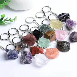 Natural Raw Ore Keychain Gem Quartz Fluorite Citrin Amethyst Oregelbundna stenhängen Charms Key Ring 240315