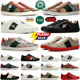 Top Low Platform Itália Designer Sneakers Homens Mulheres Sapatos Casuais Treinadores Tigre Bordado Ace Bee Branco Verde Vermelho 1977 Listras Mens Sapato Andando Sneaker