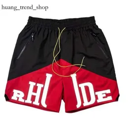 شورت Rhude Shars Shorts 2024 Mener Men Womens Rhude Shorts Summer Swim Swime Knee Lene Street Street Training Pants Pants Mens مرنة الخصر 188