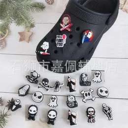 Halloween-Anstecker, Anime-Anhänger, Großhandel, Kindheitserinnerungen, lustiges Geschenk, Cartoon-Anhänger, Schuhzubehör, PVC-Dekoration, Schnalle, weiche Gummi-Clog-Anhänger