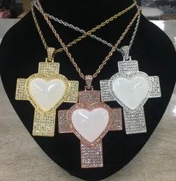 20pcslot Custom Cross Cross Jewelry Sublimation Colar Pingente com cadeia e inserções para Valentine039s Day Gifts7445146