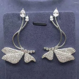 Dangle Earrings Cubic Zirconia Stone Dragonfly Shapeユニークなデザインパーティー女性のための耳のアクセサリーBrincos