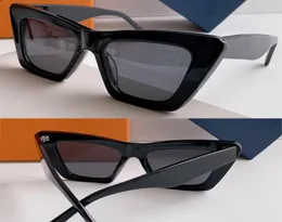 Homens ou mulheres famosas óculos de sol dos olhos de gato z2520 estilo clássico Modern Look apresenta linhas nítidas e moldura grossa para um retro inspirado loo4631262