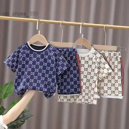 2022 New Boy Summer Clothes Set Baby Short-sleeved Suit Handsome Foreign Half-sleeved T-shirt 1-5 years old Childrens