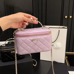 Trend Women Women Makeup Bag Wallet with Mirror Matelasse Chain Leather Luxury Luxury Hand Handware Hardware Hardware Haspare Coin Coin Coin Pochette Vanity Case حقيبة يد 18C