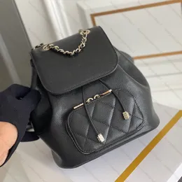 Schoolbag Mini Sırt Çantası Tasarımcı Kadın Deri Tote Çanta Crossbody Bags Zincir Çanta Lüks Çantalar Sırt Çantası Stil Kitap Çantası