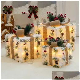 Decorações de Natal 3 pcs nova caixa de presente LED conjunto de três peças casa cena layout el janela decoração adereços ferro arte navidad gota entregar dhpkk