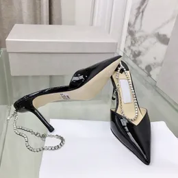 Mulheres de luxo Saeda 85 saltos pretos bombas de couro envernizado com sapatos de designer de cristal de alta qualidade sandálias de casamento de festa de verão 8,5 cm com caixa EU35-42