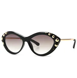 مصمم نظارات شمسية مرصعة Cateye Sunglasses Cat Eye Charm Sunglasses Exclseory Exclseorys Modern Sun Glasses Eyeglasses8259622