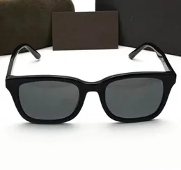 0392トムサングラスラグジュアリートップQualtiy New Fashion Man Woman Eyewear Ford Designer Brand Sun Glases with Original Box 2115231801