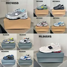 designer shoes sneakers mens trainers running shoes New men women blue light camel white grass green sea salt red bean low Walking shoes Size 36-45