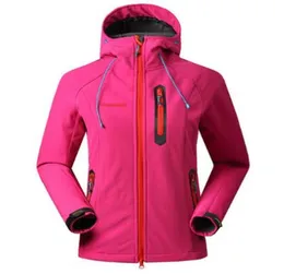Fashion Softshell Jacket Women Brand Bracking Rain Coat Outdoor Heaking Clothing Female Royproof Soft Shell Jackets5701059