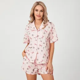 Kvinnors sömnkläder sommar söt pyjama set 2 -stycken bågtryck lounge slitage outfit kort ärm lapel halsknapp ner toppar elastiska midja shorts