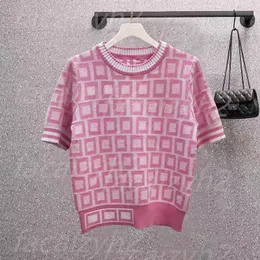 24SS Vintage Tasarımcı Örme Sweaters Sulakları Kadın Kore tarzı Kısa Kollu Kısa Kollu O yakalı Süveter Kadın Jumpers Gevşek Üstler