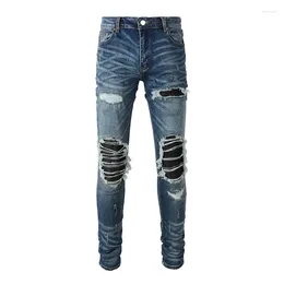 Jeans masculinos Chegada Azul Streetwear Angustiado Skinny Stretch Calças Destruídas Buraco Tie Dye Bandana Ribs Patches Rasgados