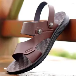 샌들을 판매하는 샌들 비치 유럽 유럽 미국 남성 홈 슬리퍼 여름 야외 캠핑 신발 플립 플롭 무료 배달