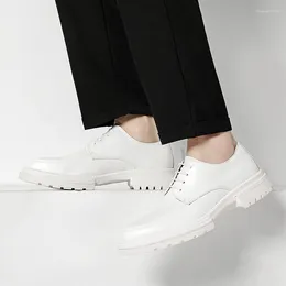 Casual Shoes British Style Men Thick Bottom Mens Oxfords Leather White Fashion Coiffeur All-match Lace-Up Business