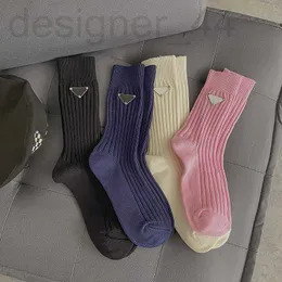 Socken Strumpfwaren Designer Damen Designer Lang Kurz Baumwolle Stickerei Neu Weiß Schwarz Freizeit Weiche Atmungsaktive Männliche Socken Geschenk Lässig 8DSP