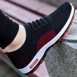 Sıradan ayakkabılar erkek spor ayakkabılar moda açık renk yüksek kaliteli nefes alabilen zapatillas de hombre adam örgü yumuşak harfler tenis chaussure hommes