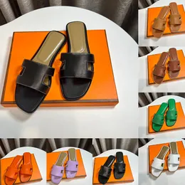 Chinelos de designer para mulheres senhoras apartamentos de couro slides casa ao ar livre claquetes moda marcas de luxo mulher sandálias sliders tamanho 35-42 sapatos de verão slides