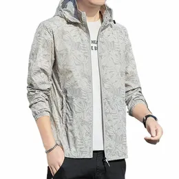 Summer Men Thin Jacket Skin Rockar Män andas lätt tunna svala Nyl Sun Protecti Hooded Windbreaker Casual Jackets B18V#