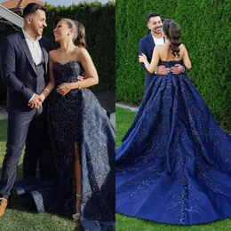 Impressionante vestido de noiva azul marinho com overskirts querida beading rendas vestidos de noiva vestidos de noiva frente fenda varredura trem designer país robe mariage