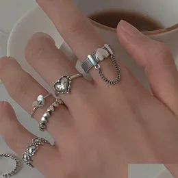 Bant Halkaları Punk Love Heart Ring Seti 5pcs Kişilik Mizaç Zirkon Sier Geometrik Kadınlar Moda Goth Mücevher Drop Deliv OTR5G