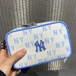 2024 Yeni MLB Koreli Erkek ve Kadın Çift Presbyopia Kamera Çantası NY Crossbody Casual çok yönlü moda bag15