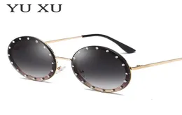 Yu Xu Ny personlig dekorativ solglasögon Kvinnor Designer Round Diamond Solglasögon män Fashion Frameless Matel Solglasögon UV400 3460327
