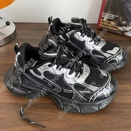 2024 Dirty Dad Shoes Triple S Track Trainers Nova Moda Clunky Homens e Mulheres Designer Preto Laranja Senhoras Caminhando Paris Sapato 36-44 A37