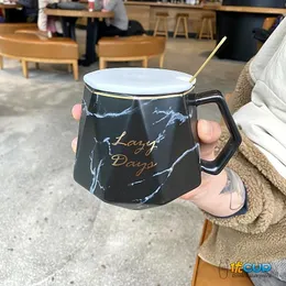 Кружки Nordic Ins Marble Креативная керамическая чашка с бриллиантами Офисная деловая кружка Большой емкости Кофе Чай