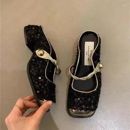 Klädskor 843 bling mules kvinnor tofflor designer fyrkantiga tå mitt klackar slingback sandaler spring mary jane pumpar mujer zapatillas 5