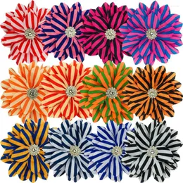 Hundkläder 50/100st Pet Supplies Stripe Flowers Style Bowties Sliding Collar Accessories Small Bow Tie