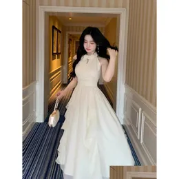 기본 캐주얼 드레스 2024 Strapless Sleeveless White Chiffon Long Dress Women French Retro Fairy Tale Princess 우아한 주름 푹신한 OTKDF