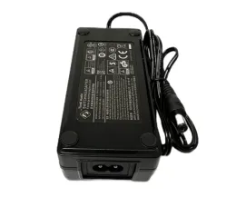 Adapter AC Adapter、FJSW20171504000D、15V 4A、バレル5.5/2.1mm、2prong