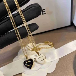 Hänge halsband lyx varumärke pendent halsband hjärta designad för kvinnor lång kedja 18k guldpläterad halsband designer smycken utsökta ac y0319wiw6