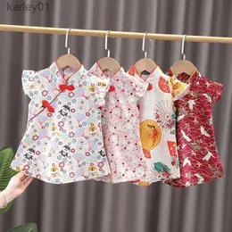 Mädchen Kleider Neue Sommer Kinder Mädchen Rock Kleidung Kleider Baby Kausalen Blumen Muster Cotta Kinder Sport Kleinkind Tracksutis 0-6 Jahre yq240327