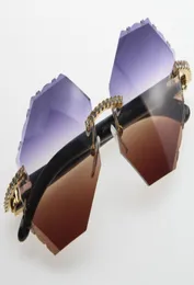 Модные стеклянные линзы 4189706 Оригинальные белые черные солнцезащитные очки из рога буйвола Высококачественные солнцезащитные очки с металлическими солнцезащитными очками с большими камнями C Dec9512329