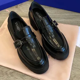 Nicho de canal S * W Nova fivela de cinto elegante com sapatos de couro mocassins de espessura aumentada