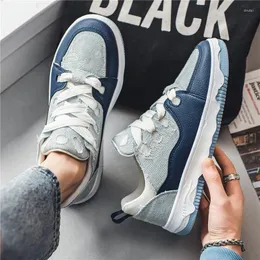 Casual Shoes 2024 Spring Fashion Trend Trend Wszech-Match Męskie i wygodne sportowe płótno młodzież wulkanizowana