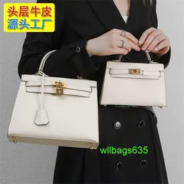 Ky Tote Bags Trusted Luxury Leather Handbag Genuine Leather Bag 2024 New Summer Fashion Cowhide Highend Feeling Mini Cross Body Portable Smal have logo HBKE